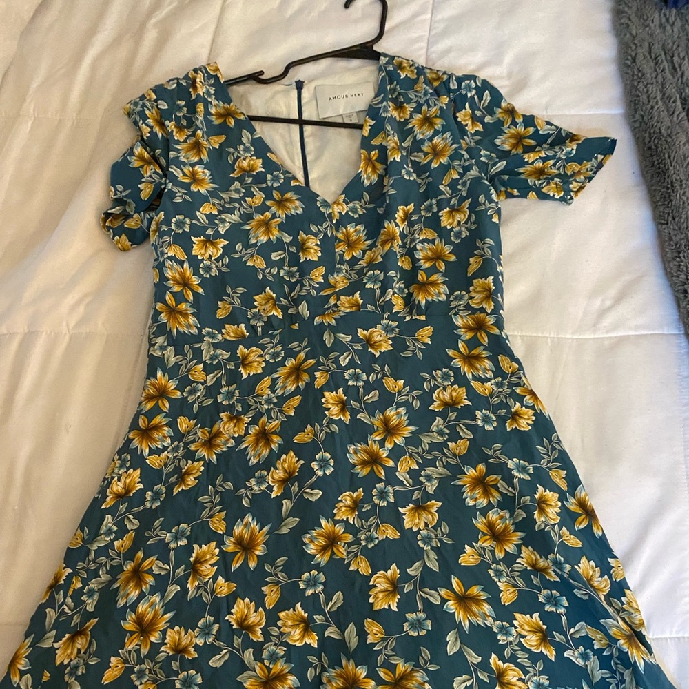 Amour Vert 100% Silk Sunflower Dress small